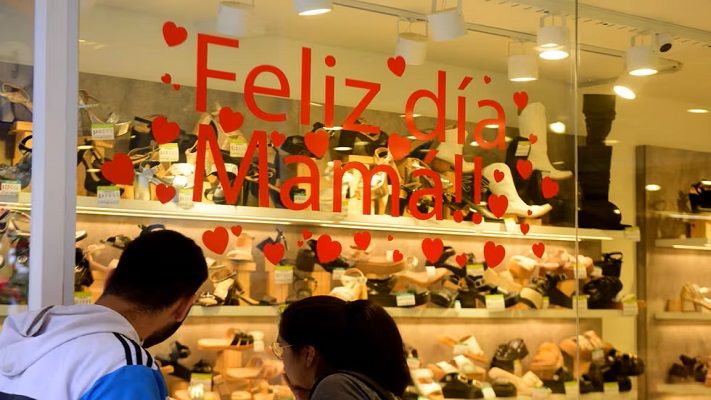 Las ventas por el Día de la Madre 2024 bajaron 0,9% interanual.