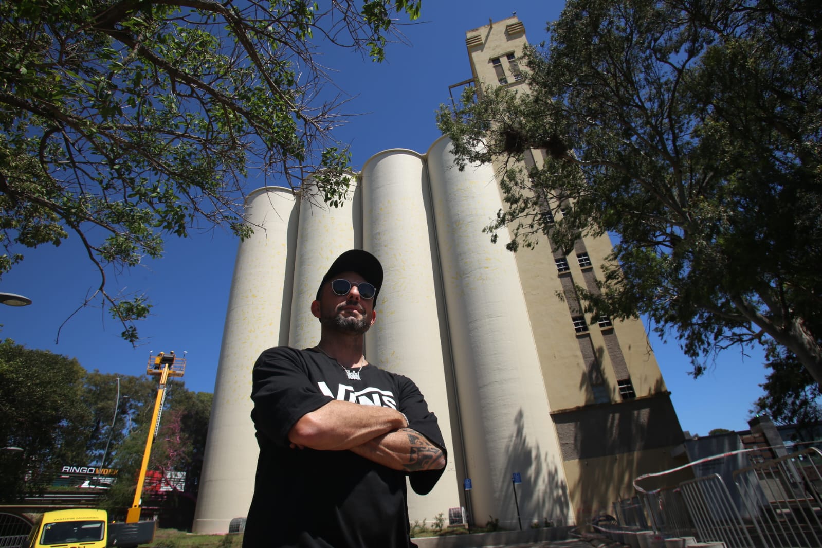 Martín Ron realizará su obra en los Silos del Macro.