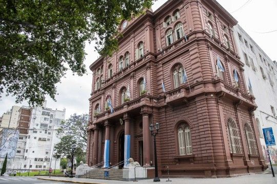 ¿Cómo funcionarán los servicios el Día del Trabajador Municipal?