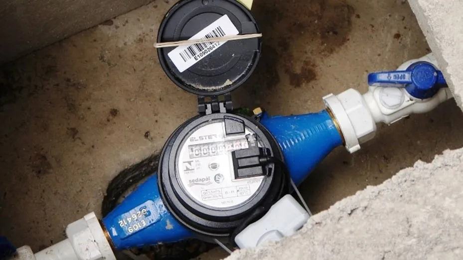 Aguas Santafesinas: usuarios solicitan el medidor